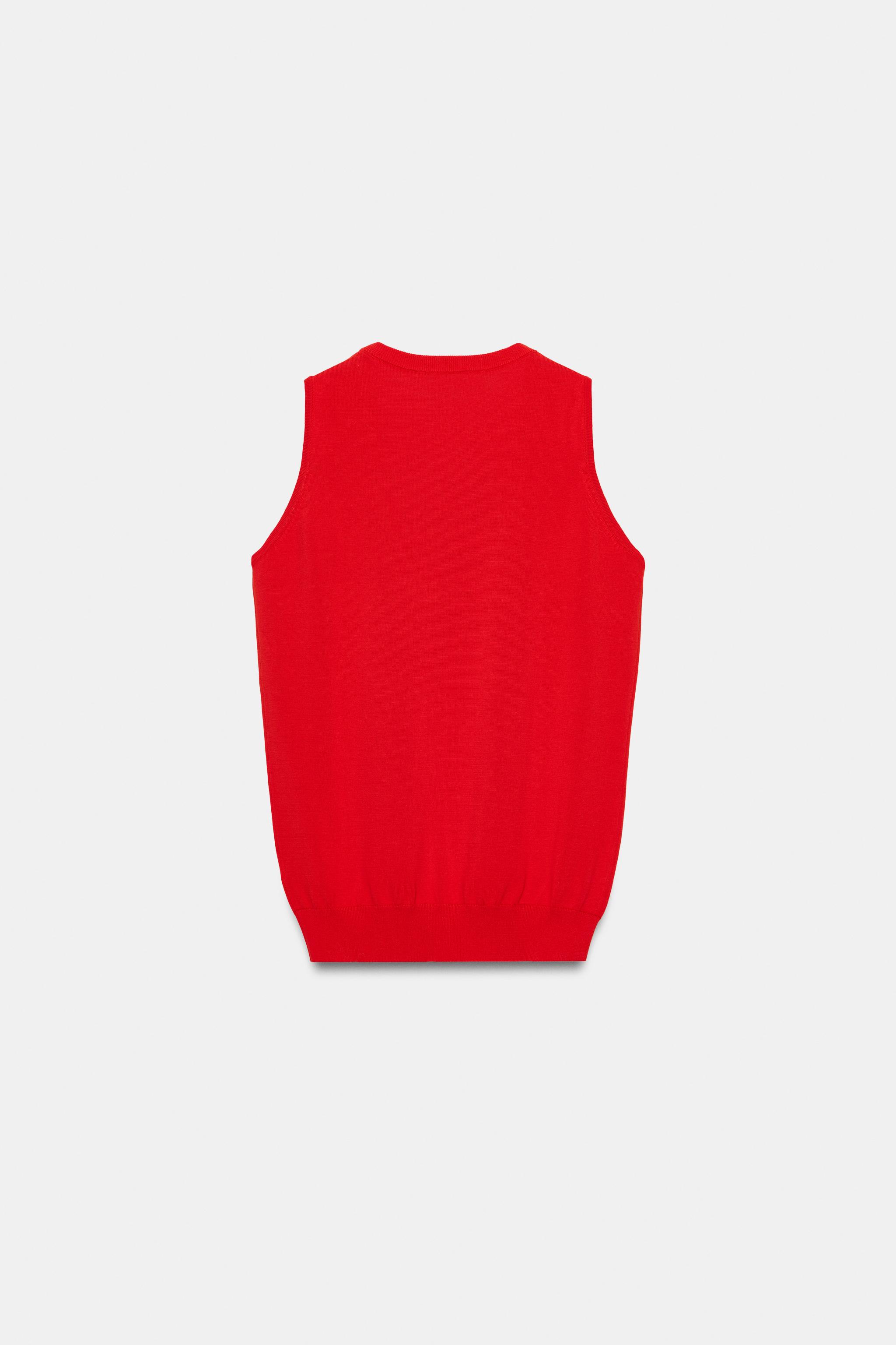 TOP EN MAILLE SANS MANCHES